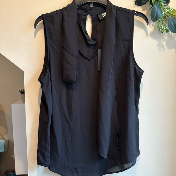 NWT DKNY Black Blouse, size M - Picture 10 of 12